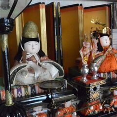 木目込みひな人形ケース付きの画像