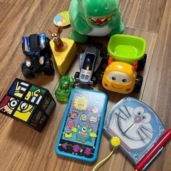 ミニカーなど　男の子が好きそうなおもちゃ　まとめ売り