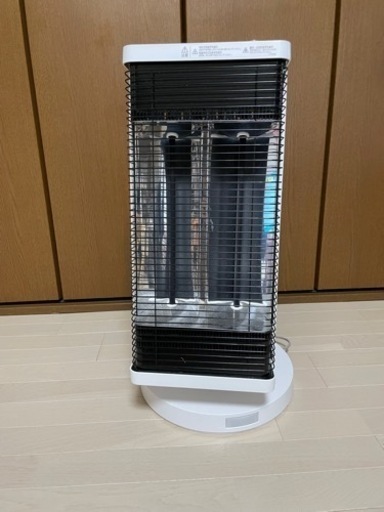 DAIKIN ダイキン　セラムヒート　CER11WS-W 遠赤外線