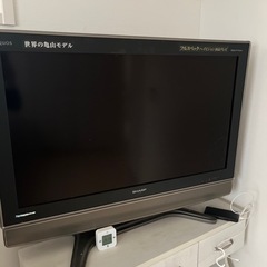 37型シャープ液晶テレビ