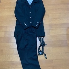 kids 130㌢　セットアップスーツ