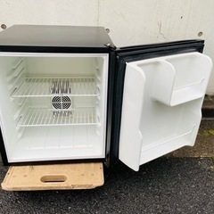 小型冷蔵庫の画像