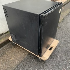 小型冷蔵庫の画像