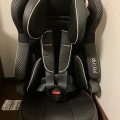 コンビ　ジョイトリップ　チャイルドシート