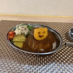 こんにちは！中辛カレー　世界のタキガワです！