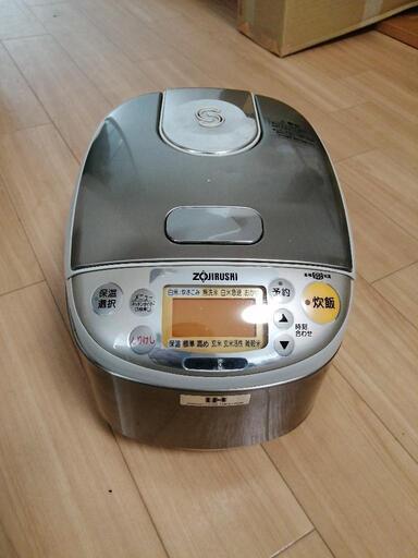 象印　３合炊き炊飯器