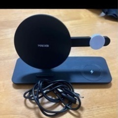 Apple製品用卓上充電器