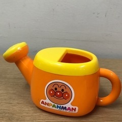 A2301-368  アンパンマン　カラフルおでかけ砂場セット(バケツ、ジョーロ、スコップのみ) 傷、汚れありますの画像