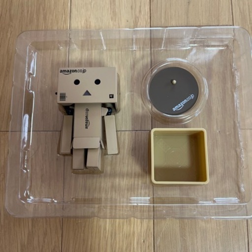 Amazon箱ロボット