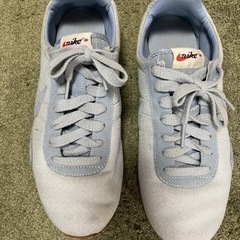 NIKE スニーカー