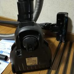 【500円→３００円】東芝掃除機の画像