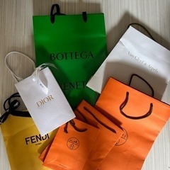 ブランドショッピングバッグ