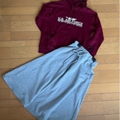 LL美品✨裏起毛パーカーの画像