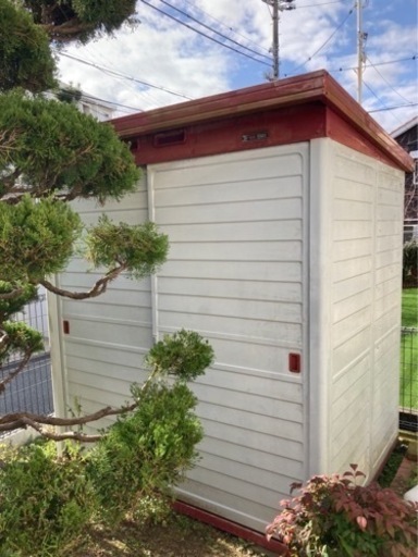 最終値下げ大容量ヨド物置　あぜくら　1万8千円　現地解体引き取りできるかた