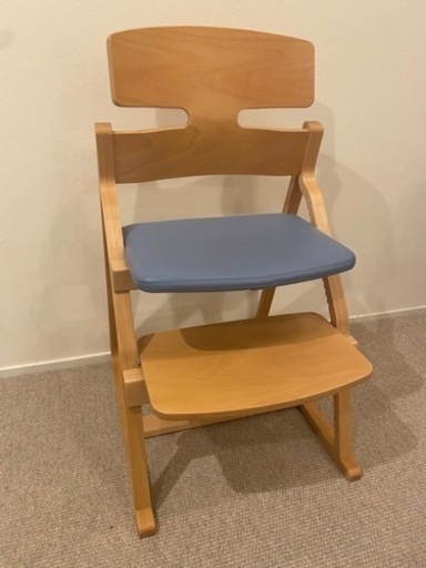 【極美品】アップライトチェア　ブルー