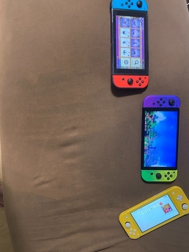 Nintendo switch light 。