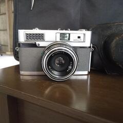 レトロなミノルタのカメラ買い取り査定金額より表示します。