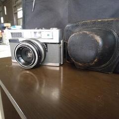 レトロなミノルタのカメラ買い取り査定金額より表示します。の画像