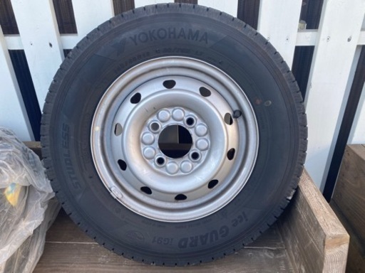 スタッドレスタイヤ 145/80R12 86/84N ヨコハマ アイスガード iG91 