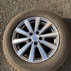 ヨコハマ　スタッドレスセット　保管品　プリウスに ヨコハマ スタッドレスセット 保管品 プリウスに ヨコハマタイヤ 新型