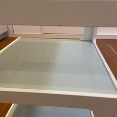 サイドテーブル　ホワイトの画像