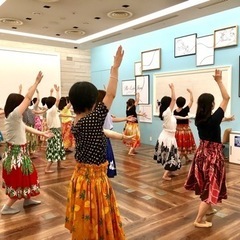 阪急六甲駅前のフラダンス教室【Kaʻolu I Ke Ao】の画像