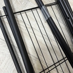 ハンガーラック パイプハンガー 2段メッシュ棚付きの画像