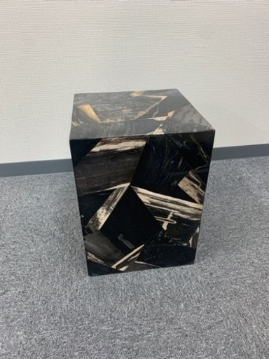 【値段交渉可】スツール　天然大理石　ウッドフォシル　& テロール