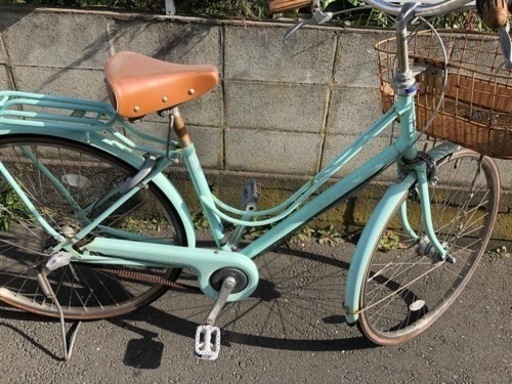 ブリヂストン　カジュナスイートライン　中古車