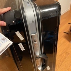 スーツケース77リットルの画像