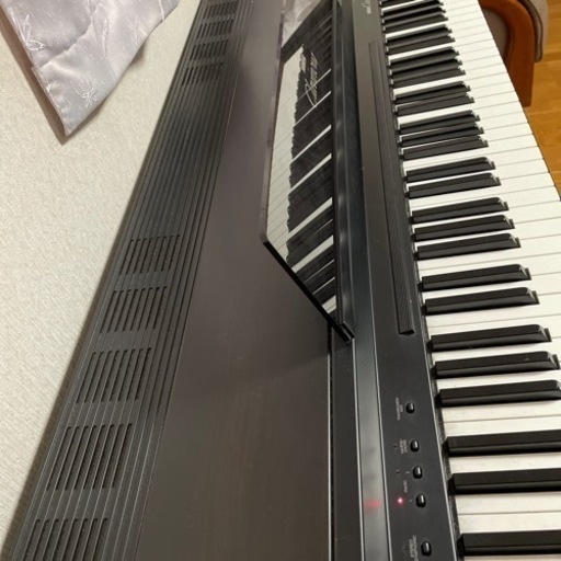 電子ピアノ YAMAHA CLP-200 クラビノーバ