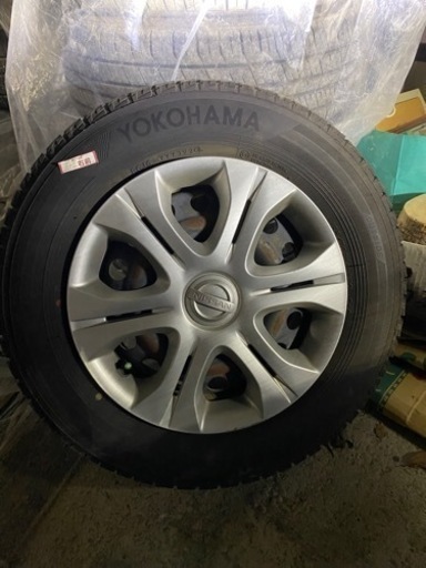 スタッドレス4本　185/70R14