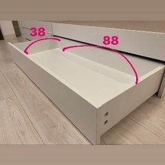 【再掲載】ベッドフレーム ホワイト セミダブルの画像