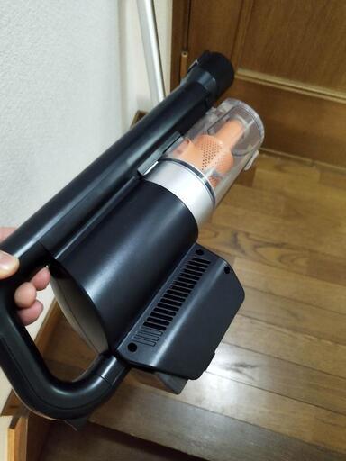 2020年製コードレス掃除機　アイリスオーヤマ