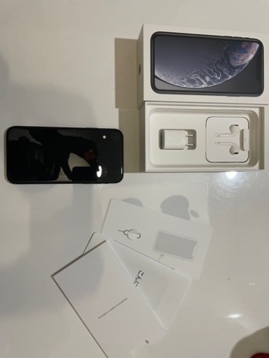 iPhone XR Black 128 GB SIMフリー