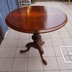 IDC OTSUKA(大塚家具)取り扱いの高級ブランドVARO,S.A. VALENTI