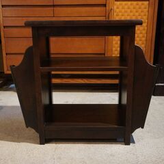 引き取り限定　9月10日まで　木製　サイドテーブル　北海道民藝家具 引き取り限定 9月10日まで 木製 サイドテーブル 北海道民藝家具