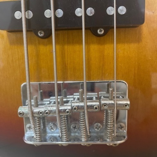 最終処分価格！フェンダー　ベース　fender