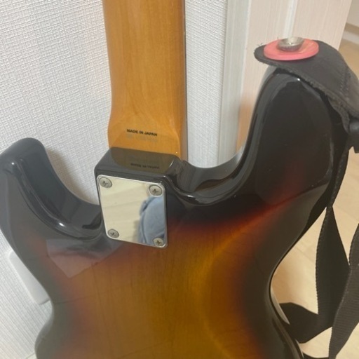 最終処分価格！フェンダー　ベース　fender