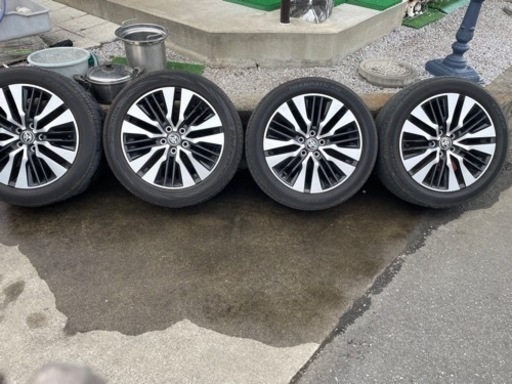 アルファード30系後期ホイールタイヤ4本セット