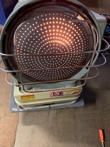 ぬく助　赤外線ヒーター