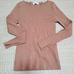 ラトータリテ　ニット