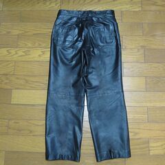 【美品】本革レザーパンツ 本牛革の画像