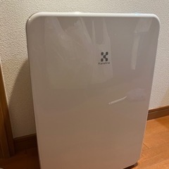 TOYOTOMI衣類乾燥除湿機DJ-LTS8J