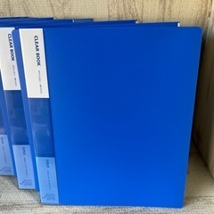 ◆コクヨ　クリヤーブック　替紙式　A4縦　青　10冊　EM-RA315BX10◆の画像