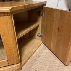 テレビ台の画像