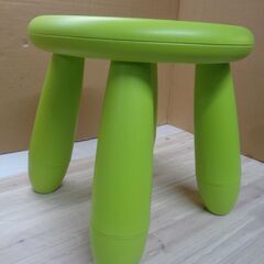  イケア　子ども用椅子  MAMMUT マンムット 子ども用スツールの画像