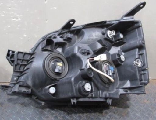 AZR60G　ヴォクシー　後期　ハロゲン　ヘッドライト　左右セット