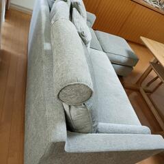 オットマン付きソファ三人掛けの画像