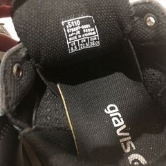 gravis スニーカー 22.5cmの画像